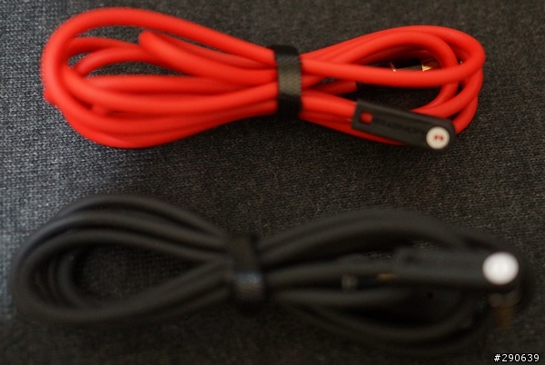 【開箱】MONSTER beats by dr. dre - studio