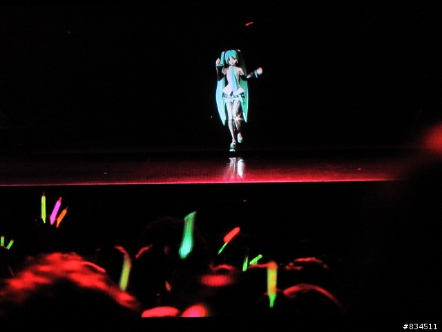 【開箱分享】超越國界與種族的歌姬__{初音ミク}「MIKUNOPOLIS in LOS ANGELES」美國洛杉磯LIVE-BD映像盤