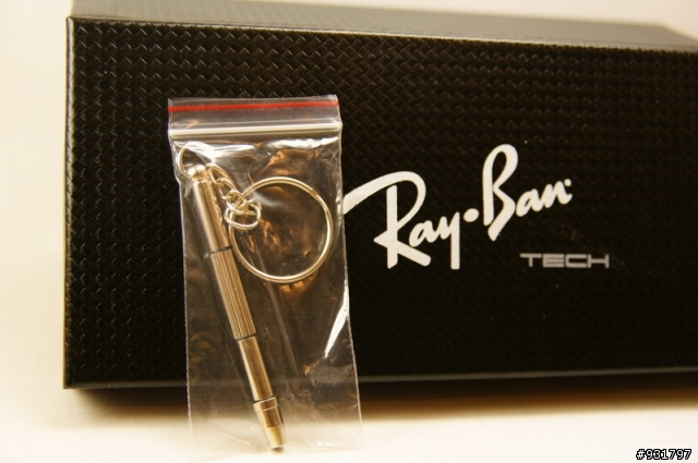 Ray Ban 8301 004 / N8 一位妹妹送的!!