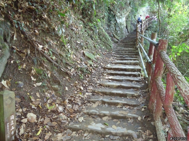 2012/01/27嘉義竹崎獨立山-大巃頂-安靖古道