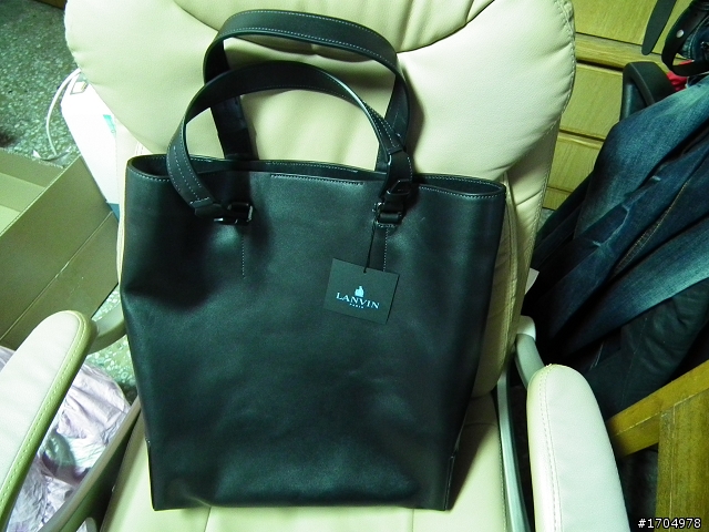【分享】不是LV也不是LOEWE的另一個"L"購物袋