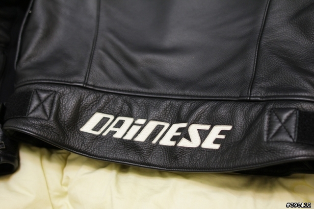 低調的質感!! Dainese new DELMAR 皮衣與 DELTA PRO皮褲合體!!