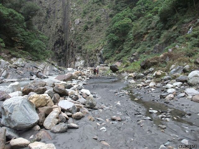 惠蓀林場北港溪峽谷路難行