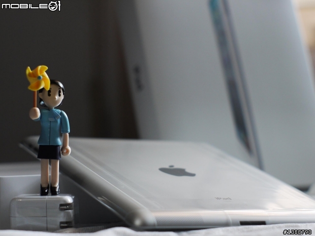 員工抽獎-iPad2開箱+有TOYOTA女郎喔!