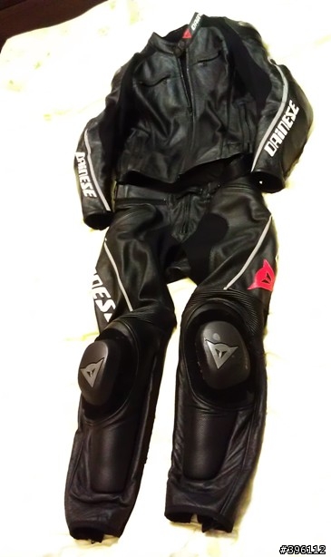 低調的質感!! Dainese new DELMAR 皮衣與 DELTA PRO皮褲合體!!
