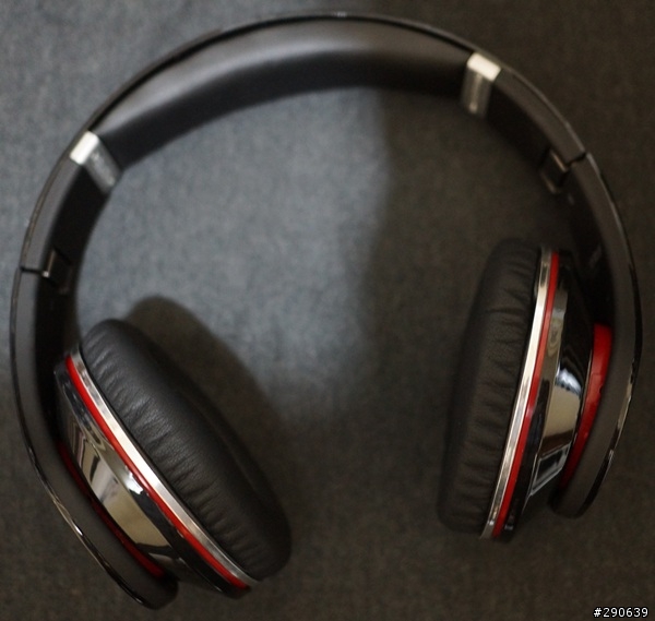 【開箱】MONSTER beats by dr. dre - studio