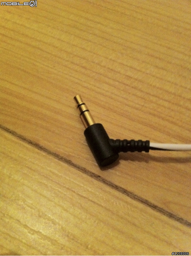 【開箱】Bose IE2