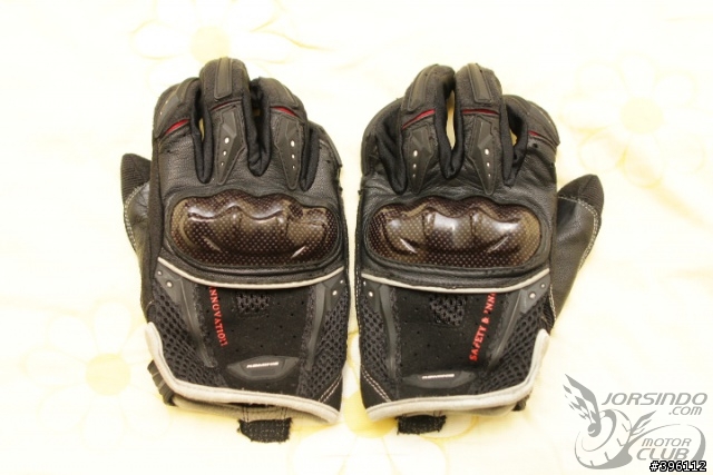 (分享)手套系列之二 Komine GK-110 夏季皮布混紡短手套