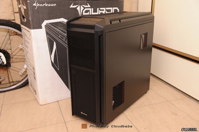 低調實用免腰力的Sharkoon Tauron 御天者