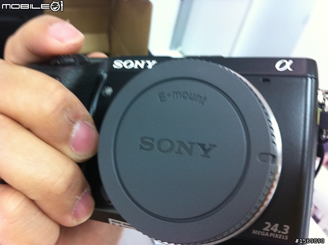 NEX-7質感驚艷,不負責任開箱!!