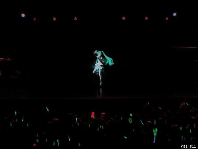 【開箱分享】超越國界與種族的歌姬__{初音ミク}「MIKUNOPOLIS in LOS ANGELES」美國洛杉磯LIVE-BD映像盤