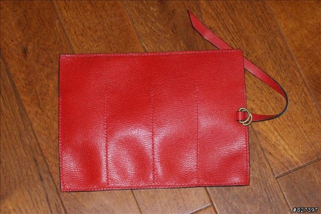 手工製作 - 紅色皮革卷軸式鉛筆盒