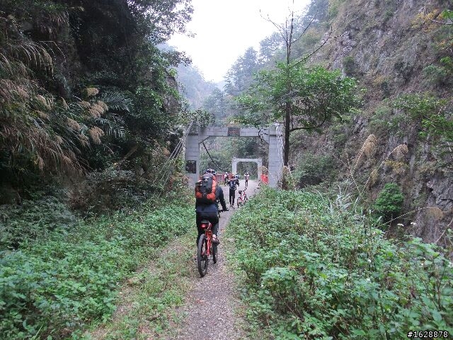 惠蓀林場北港溪峽谷路難行