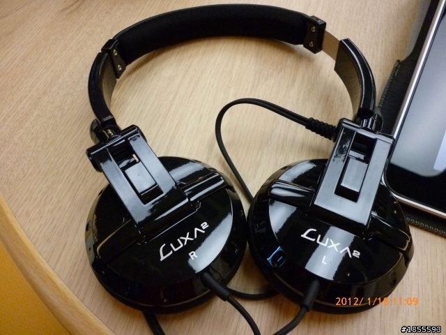 年終敗家之二~~Luxa2 的F1耳機
