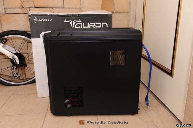 低調實用免腰力的Sharkoon Tauron 御天者