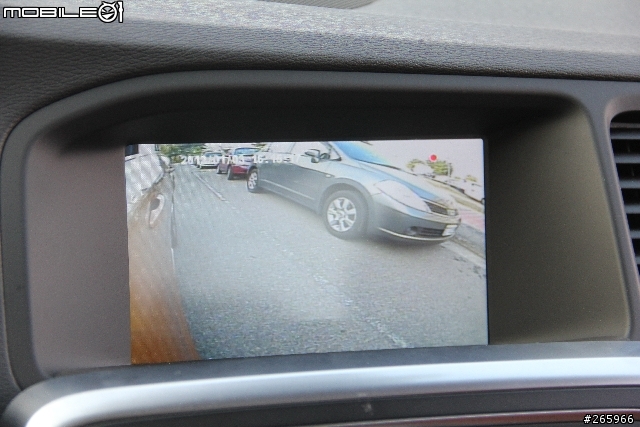 S60行車記錄器加裝車側鏡頭~螢幕可配合方向燈自動切換
