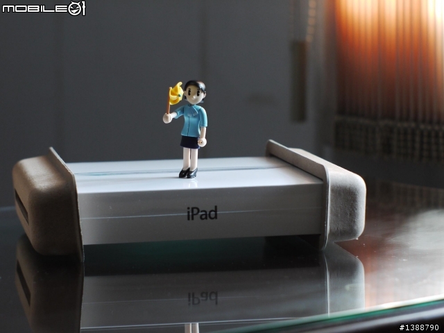 員工抽獎-iPad2開箱+有TOYOTA女郎喔!