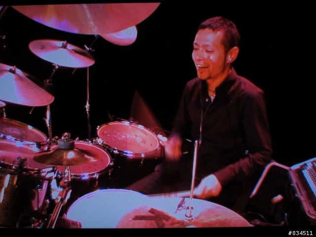 【開箱分享】超越國界與種族的歌姬__{初音ミク}「MIKUNOPOLIS in LOS ANGELES」美國洛杉磯LIVE-BD映像盤