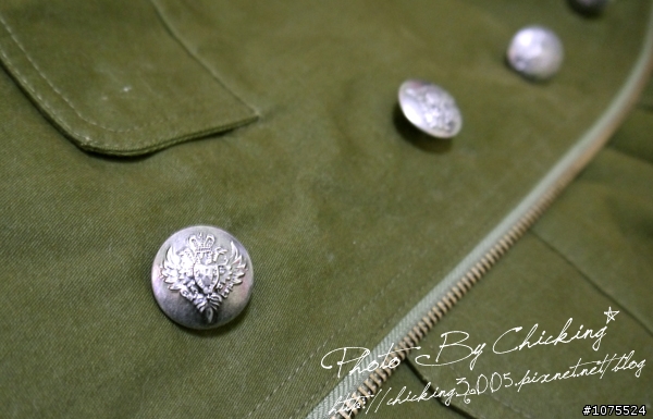 狂野時尚♥Free's Shop 真貉毛領羊羔絨軍裝大衣