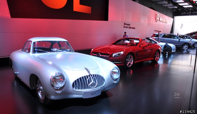 (圖多) 2012 北美車展 快走一圈 North American International Auto Show