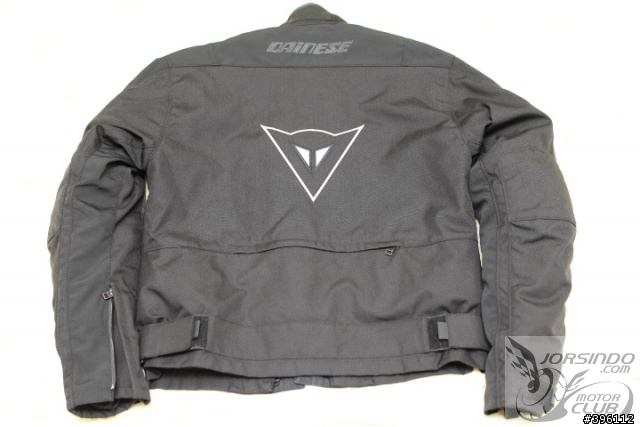 (分享)單你老師之升級Dainese click D-dry 防水透氣冬季防摔衣