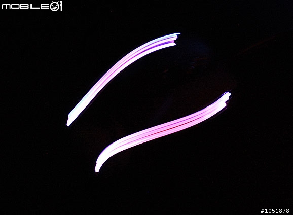 當電腦設備走上視覺系 電競設備發光分享