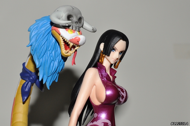 Figuarts ZERO 漢考克與她的小寵物