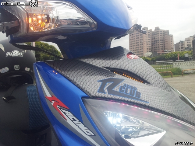 (開箱文)我的小藍雷霆150終於入手了..02.17更新進化版小藍..配件一次到位~~~
