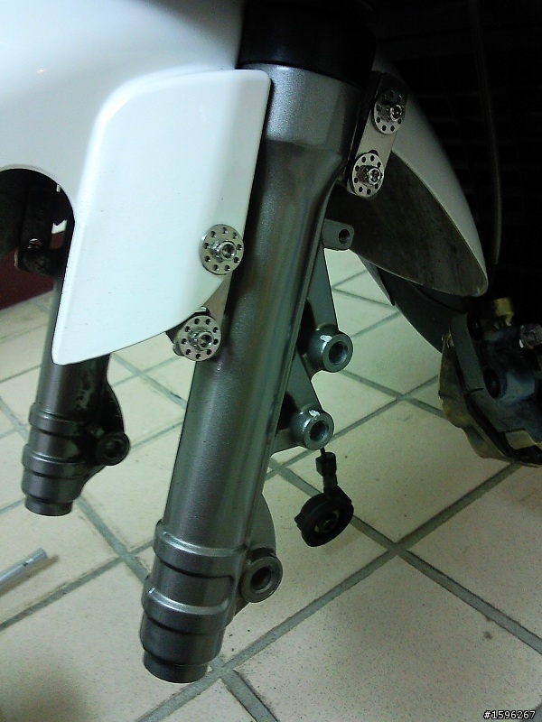 G-MAX 220 更換前叉油過程分享