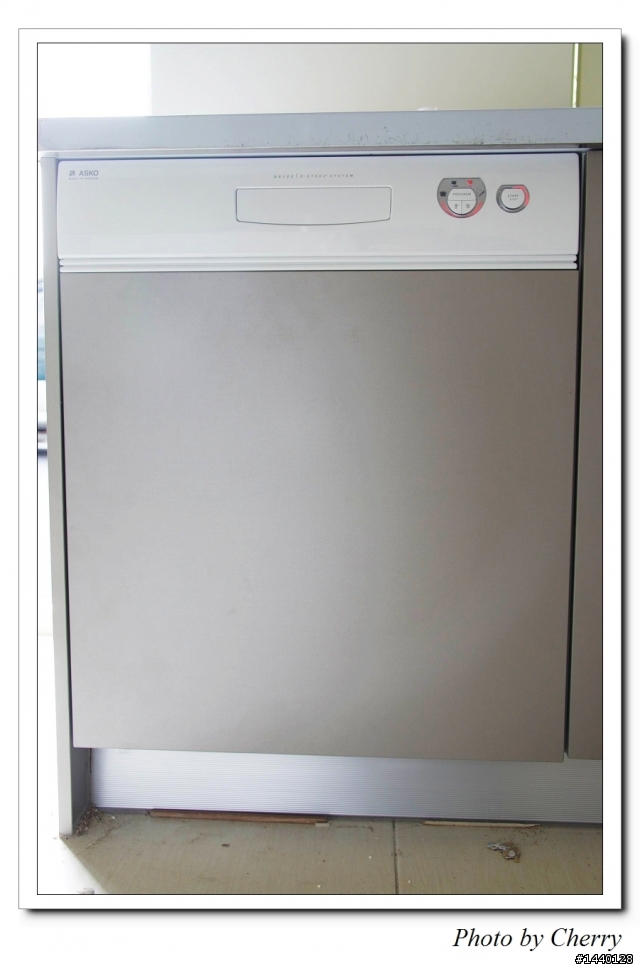 <更新>使用一個多月之不鏽鋼枱面廚具