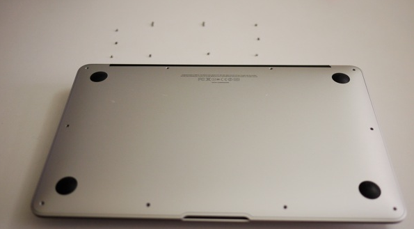 蘋果禁衛軍-2010 MacBook Air OWC 240GB 升級記。