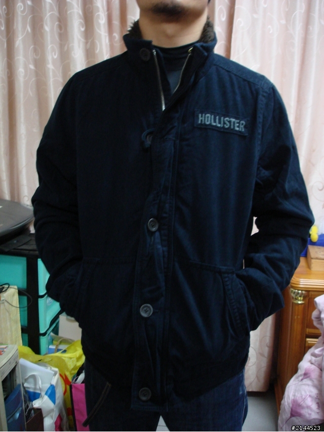 2012年買了近600美元一堆hollister跟兩件af A&F 第一次的開箱文 我失心瘋了..