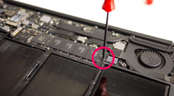 蘋果禁衛軍-2010 MacBook Air OWC 240GB 升級記。