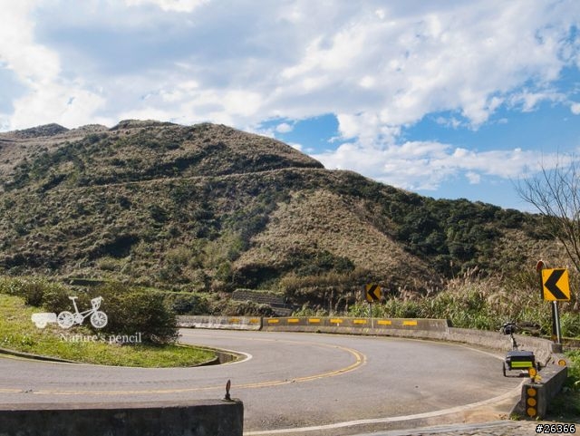 【一個人的旅行】單車賞春櫻【平溪、雙溪、不厭亭、金瓜石、九份、侯硐】