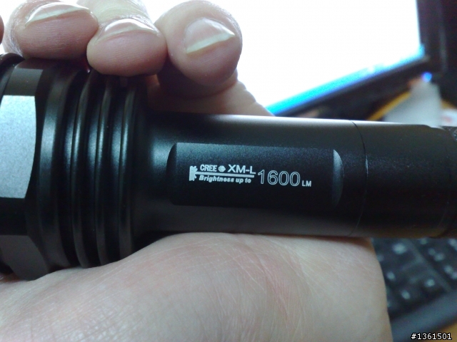 某牌子 CREE XML T6 X8手電筒