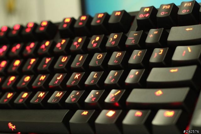 Ducky 9008S 命名活動紀念款