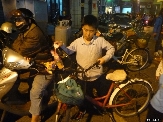2012 鹿港燈會外傳之水龍頭故鄉元宵添”燈”發財
