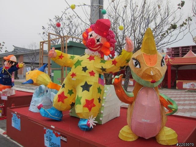 2012.02/04-02/14 -- 【衝阿~熱血吧!素食客】- 十一天環島之旅- one day