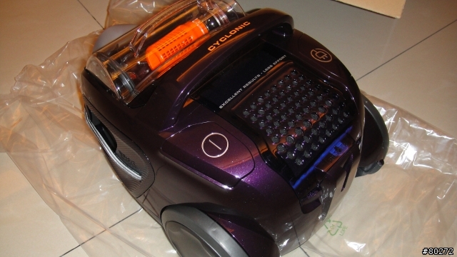 Electrolux ZUA-3860 吸塵器開箱 圖多