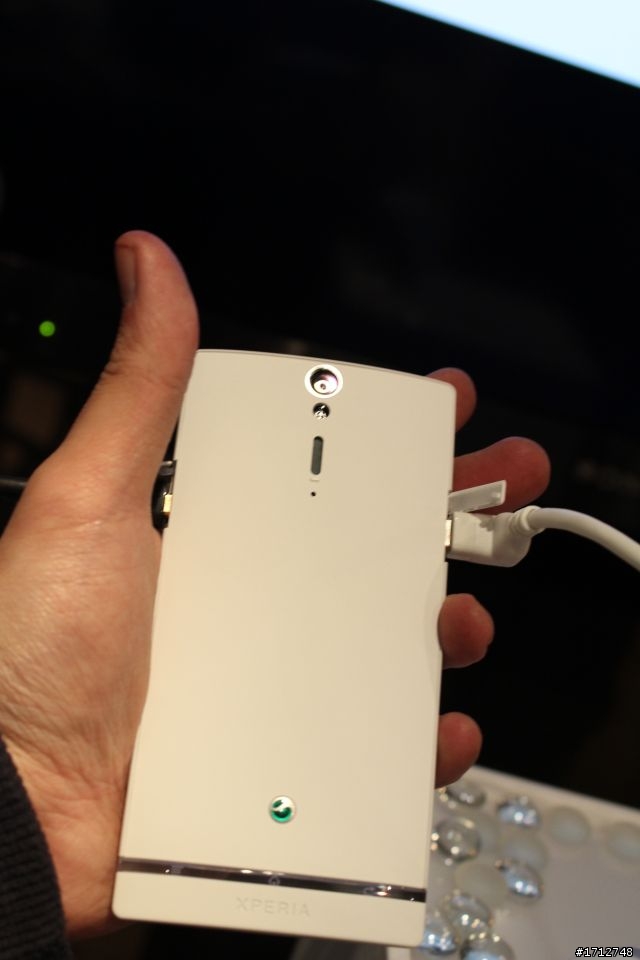 ☑Sony Xperia S -細緻精品唯我獨尊 暢快體驗❀