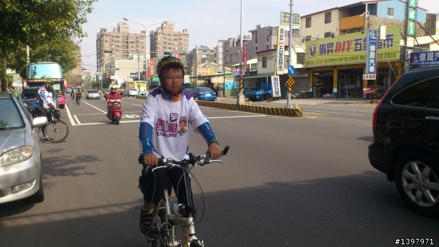 炫耀!小五兒子真的從嘉義騎到了墾丁《2012萬人崇BIKE完騎》