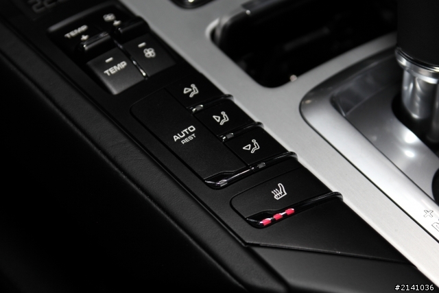 Cayenne Turbo 開箱 (新增第二輛Turbo開箱)