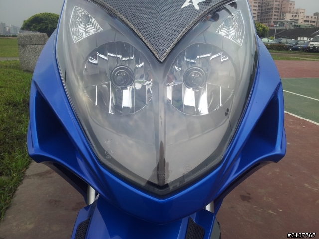 (開箱文)我的小藍雷霆150終於入手了..02.17更新進化版小藍..配件一次到位~~~