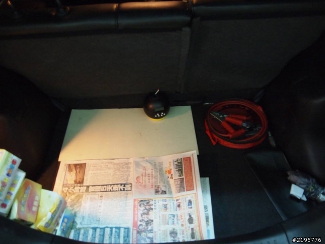 這樣算不算老車開箱??小Tiida當完禮車的午後寫真