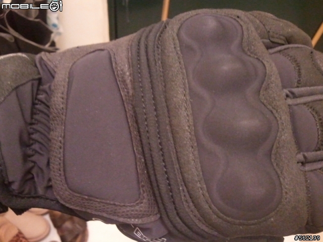冬天好物-DAINESE-CLUTCH D-DRY保暖 防水防摔短手套