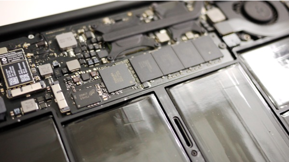蘋果禁衛軍-2010 MacBook Air OWC 240GB 升級記。