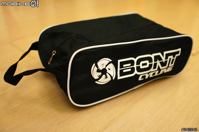「碳纖高跟鞋」BONT第一雙SpeedPlay專用四孔碳纖卡鞋VAYPOR,組合eSoles機能鞋墊。