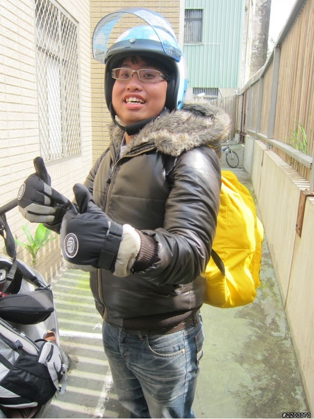 2012.02/04-02/14 -- 【衝阿~熱血吧!素食客】- 十一天環島之旅- one day
