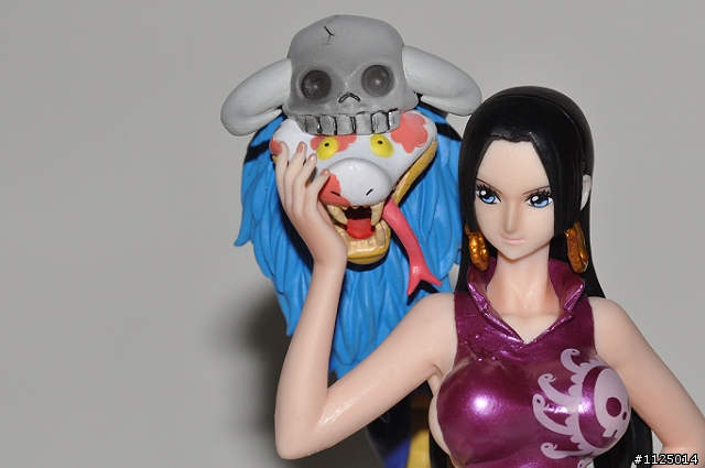 Figuarts ZERO 漢考克與她的小寵物