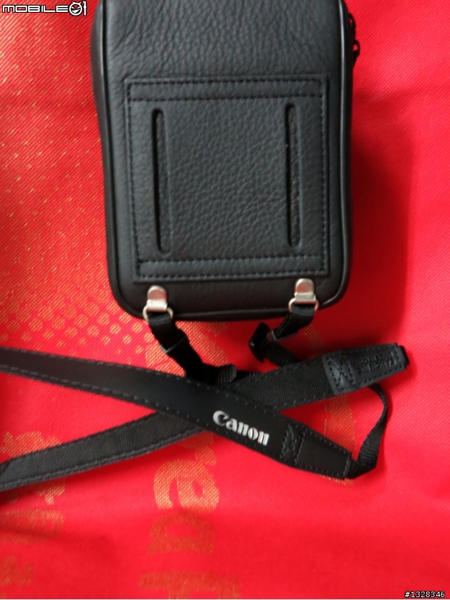 幫Canon G1 X配個相機皮套(原廠相機套很無言...)